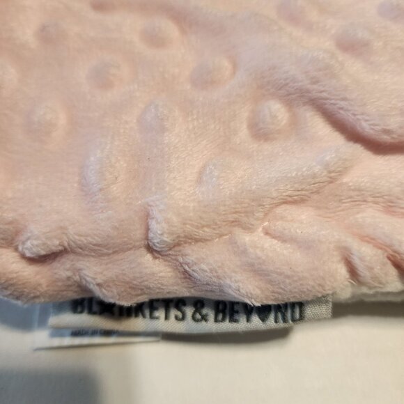 Blankets and Beyond baby blanket Pink White Elephant minky dot - Picture 2 of 4